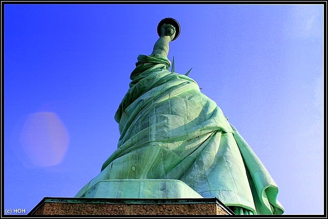 Statue of Liberty Pier 17 Brooklyn Bridge am Abend